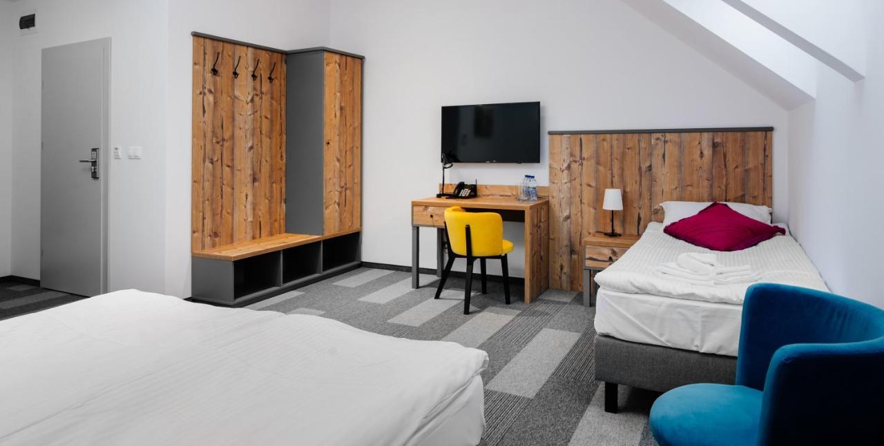 Hotel Nowa Holandia Elblag Buitenkant foto
